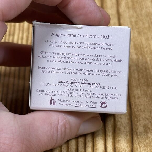 Jafra Time Protector Eye Cream 0.5 Oz 15 ml - Picture 8 of 11